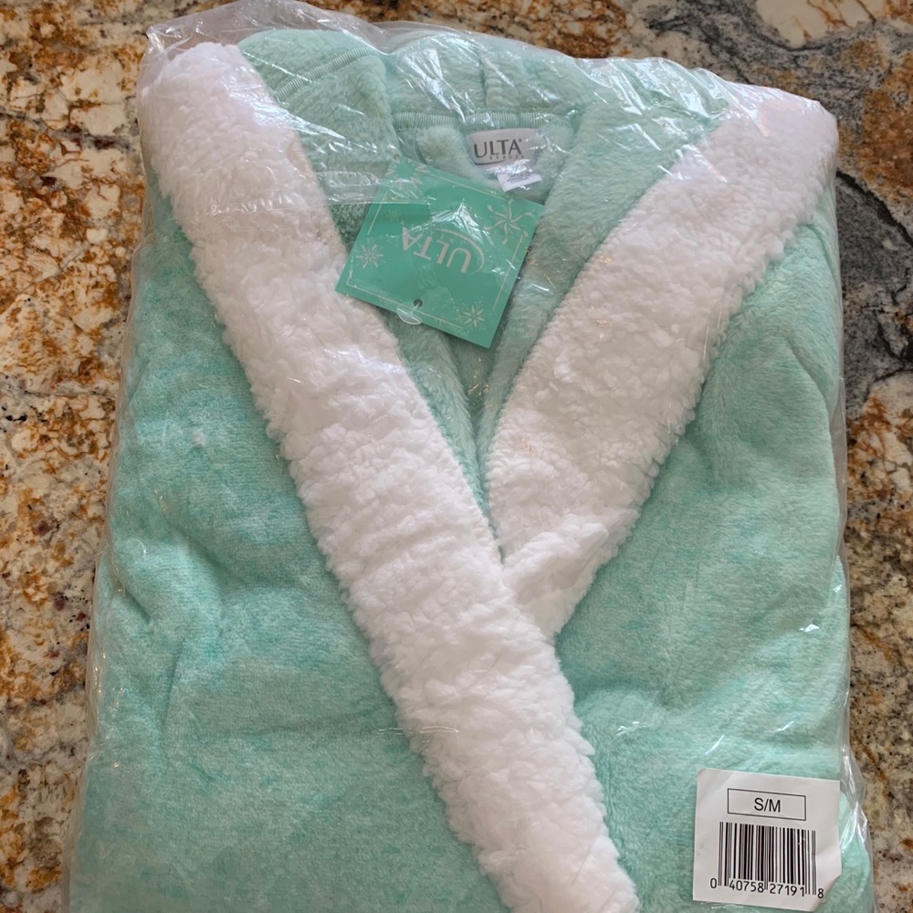 Plush Mint Bathrobe